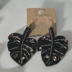 Treasure Black and Pink Beaded Leaf Earrings